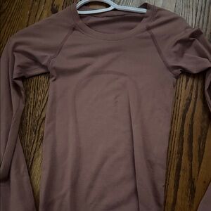 lululemon athletica Long Sleeve Top in Brown